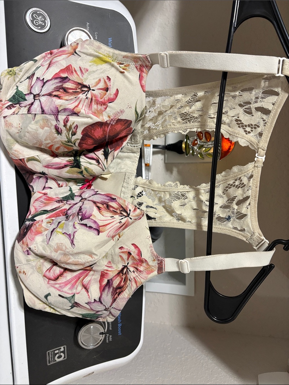 Cacique Cream Floral Lace Racerback Bra